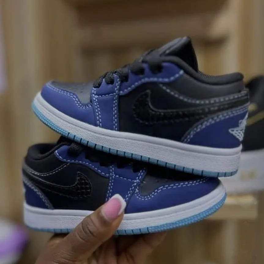 Air Jordan 1 Low Navy / Black