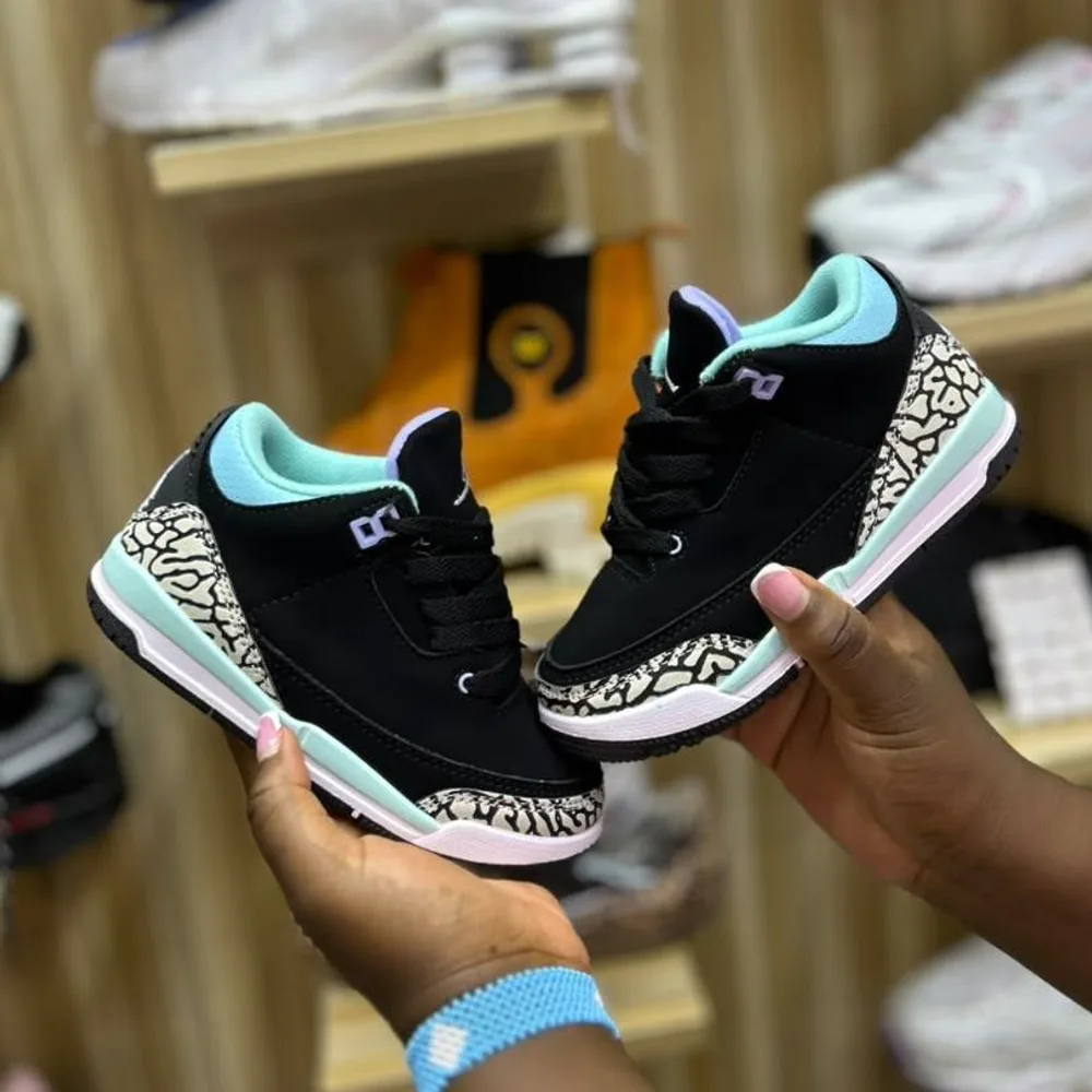 Jordan Air Jordan 3 Black / Mint Cement in Black / Mint / Cement Grey — thumbnail 2
