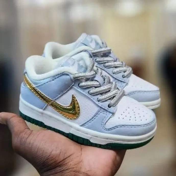 Nike Nike SB Dunk Low Light Blue / Gold in Light Blue / White / Metallic Gold / Green — thumbnail 2