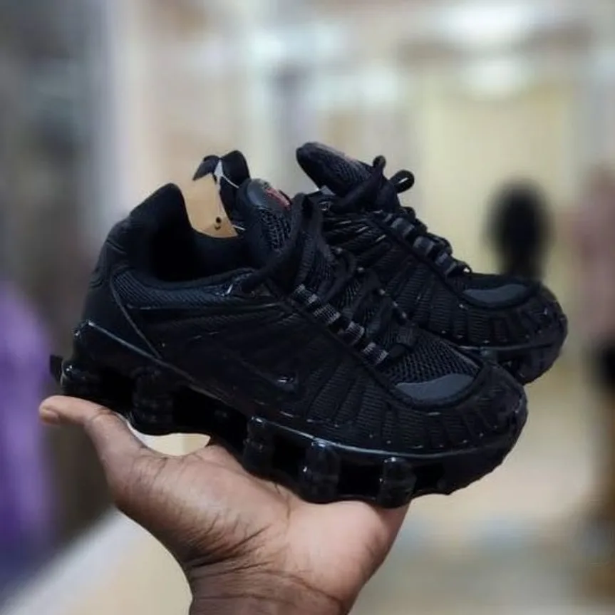 Nike Nike Shox TL Triple Black in Black / Metallic Silver — thumbnail 2